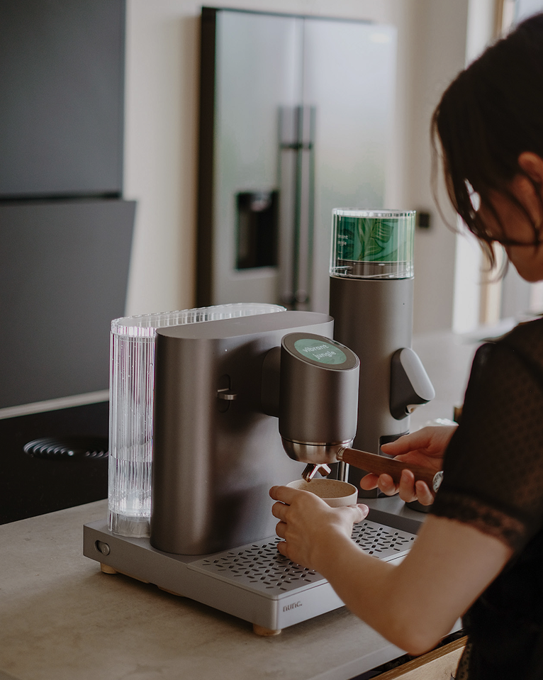 Minimalismus trifft Gemütlichkeit: Ein Gespräch mit @houselovelife über Design, Atmosphäre und den perfekten Kaffee