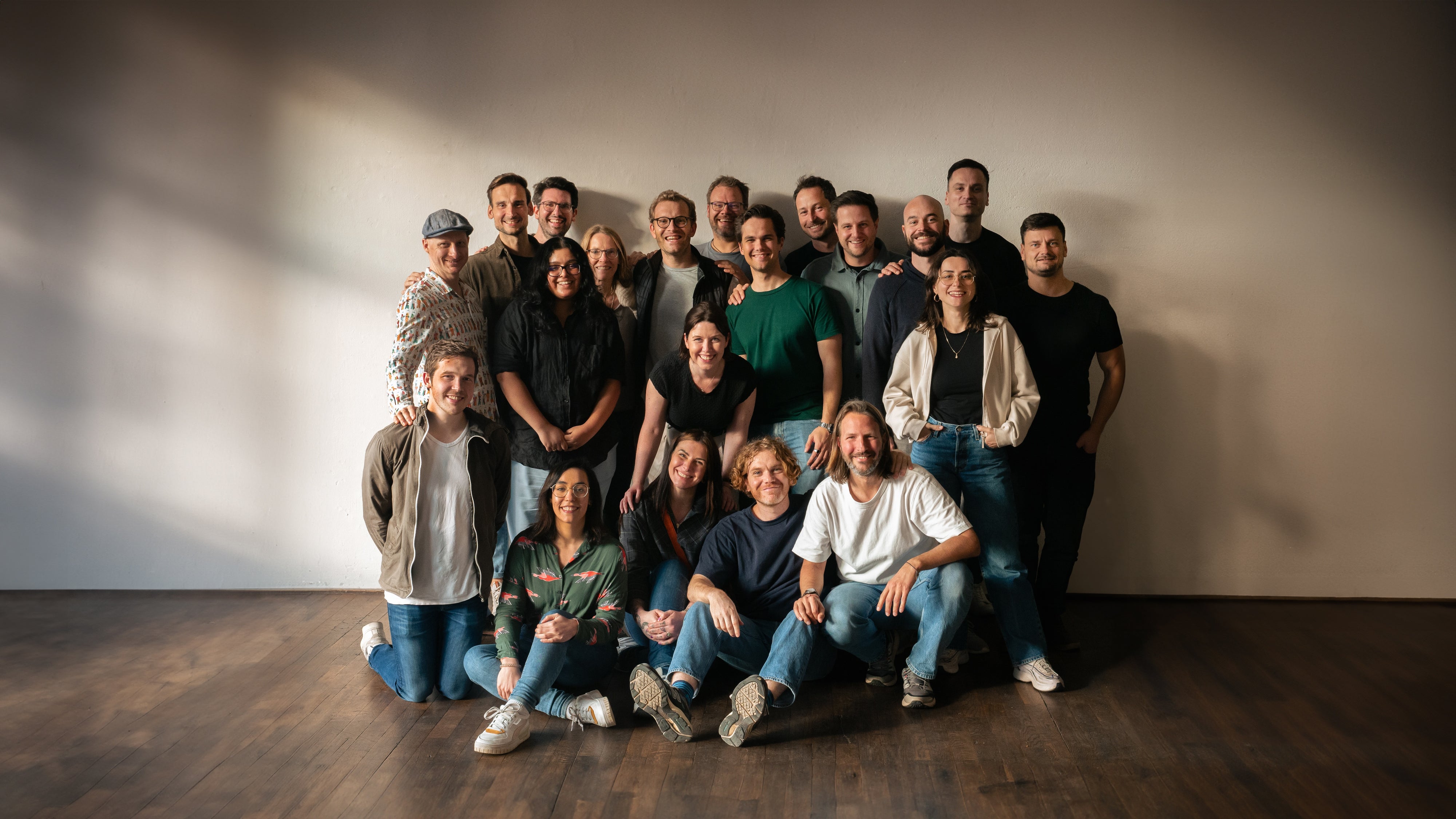 Gruppenfoto der Geschäftsführung und Mitarbeiter der Next Level Coffee GmbH in Konstanz, Baden-Württemberg